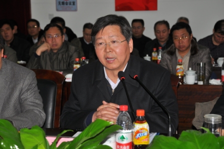 晋中市委副书记、市长吴清海做工作汇报