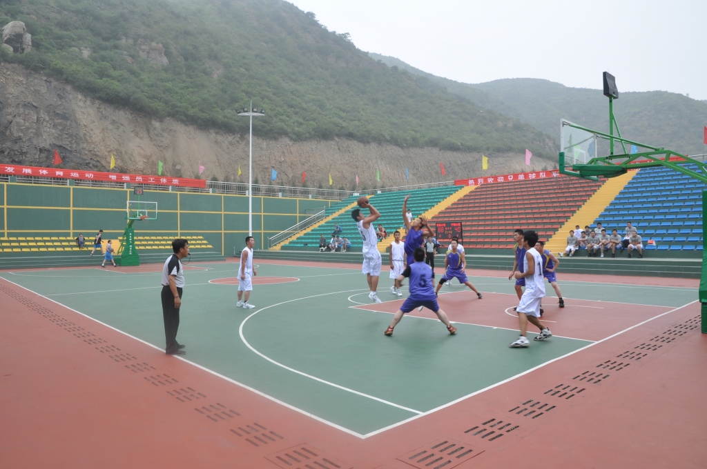 （36）2011年7月10日，安益公司举行篮球赛。